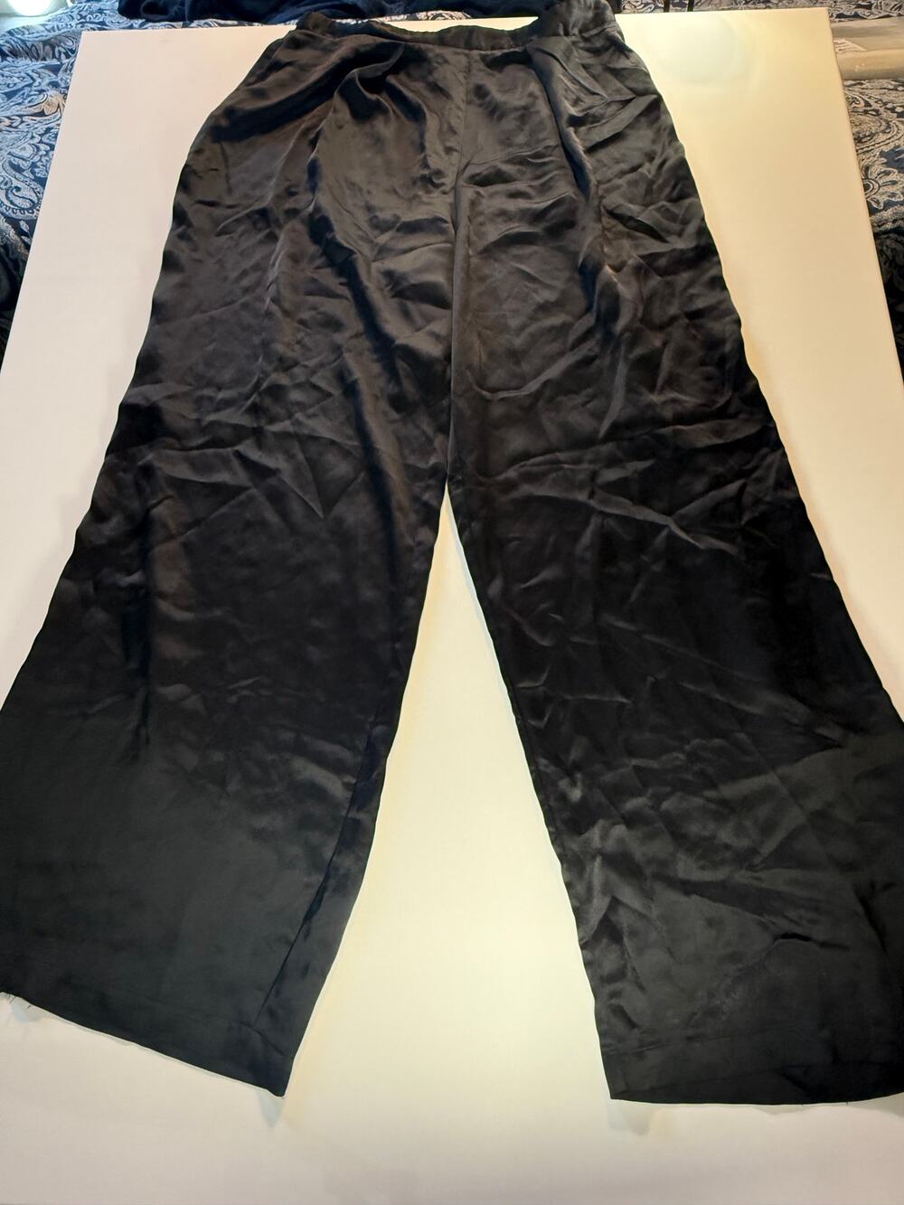 Victoria's Secret Women's Black Flowy Pajama Pants Size L Elastic Waist